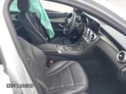 ✅ 2020 Mercedes-Benz C 300 • VIN: W1KWF8DB4LR596867 • Лот: 43294079. Опубликован ранее на IAAI с пробегом Не указан. Бесплатный доступ к архиву аукционных продаж из США и подробный отчёт об истории автомобиля на DreamBid. Изображение 5.