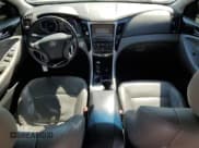 ✅ 2014 Hyundai Sonata SE • VIN: 5NPEC4AC7EH875311 • Лот: 85582815. Опубликован ранее на Copart с пробегом 134 473 миль. Бесплатный доступ к архиву аукционных продаж из США и подробный отчёт об истории автомобиля на DreamBid. Изображение 8.