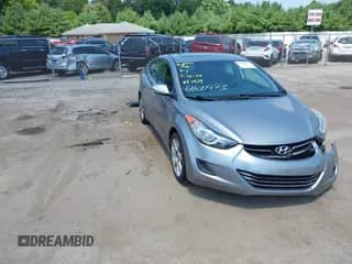 2012 Hyundai Elantra Limited с VIN KMHDH4AE9CU215932, выставлен на аукционе IAAI как лот 42800473 с пробегом 180 676 миль миль и . История ставок и продаж доступна на DreamBid. Изображение 1.