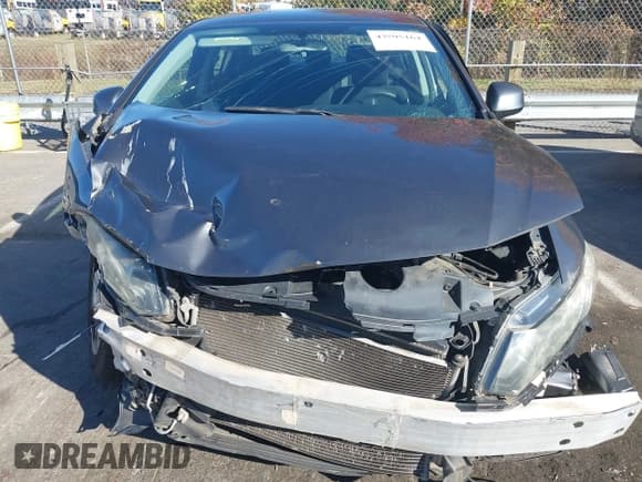 ✅ 2013 Honda Civic LX • VIN: 2HGFB2F52DH546000 • Лот: 43595164. Опубликован ранее на IAAI с пробегом 111 033 миль. Бесплатный доступ к архиву аукционных продаж из США и подробный отчёт об истории автомобиля на DreamBid. Изображение 6.