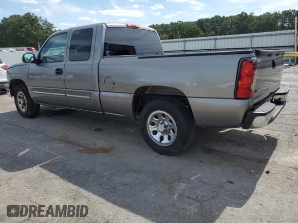 ✅ 2007 Chevrolet Silverado 1500 Work Truck • VIN: 1GCEC19XX7Z108229 • Lot: 84240575. Listed on Copart with 257,709 mi. Free auction sales archive from the USA and detailed vehicle history report at DreamBid. Image 2.
