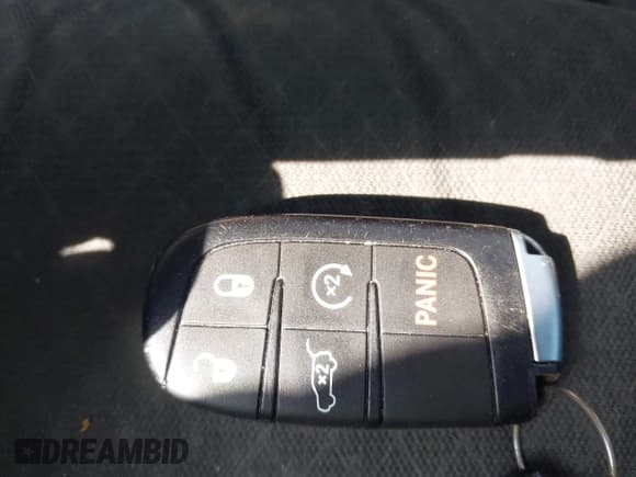 ✅ 2019 Jeep Grand Cherokee Upland • VIN: 1C4RJFAG3KC647299 • Lot: 42159031. Listed on IAAI with 78,023 mi. Free auction sales archive from the USA and detailed vehicle history report at DreamBid. Image 11.