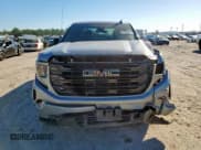 ✅ 2023 GMC Sierra 1500 Elevation • VIN: 1GTRHCEK5PZ258399 • Lot: 91474535. Wystawiony na Copart z przebiegiem 81 360 mil. Bezpłatny archiwum sprzedaży aukcyjnych z USA i szczegółowy raport historii pojazdu na DreamBid. Zdjęcie 5.