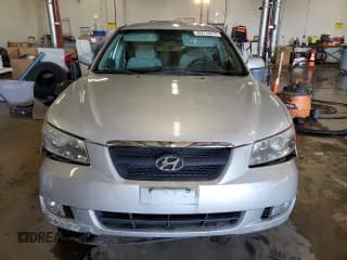 ✅ 2007 Hyundai Sonata SE • VIN: 5NPEU46F27H217382 • Лот: 84774274. Опубликован ранее на Copart с пробегом 79 218 миль. Бесплатный доступ к архиву аукционных продаж из США и подробный отчёт об истории автомобиля на DreamBid. Изображение 5.