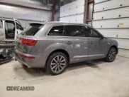 ✅ 2017 Audi Q7 Prestige • VIN: WA1VAAF7XHD003631 • Lot: 91967625. Listed on Copart with 164,500 mi. Free auction sales archive from the USA and detailed vehicle history report at DreamBid. Image 3.