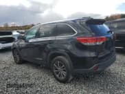 ✅ 2017 Toyota Highlander XLE • VIN: 5TDJZRFH8HS365630 • Lot: 91364445. Listed on Copart with 223,343 mi. Free auction sales archive from the USA and detailed vehicle history report at DreamBid. Image 2.