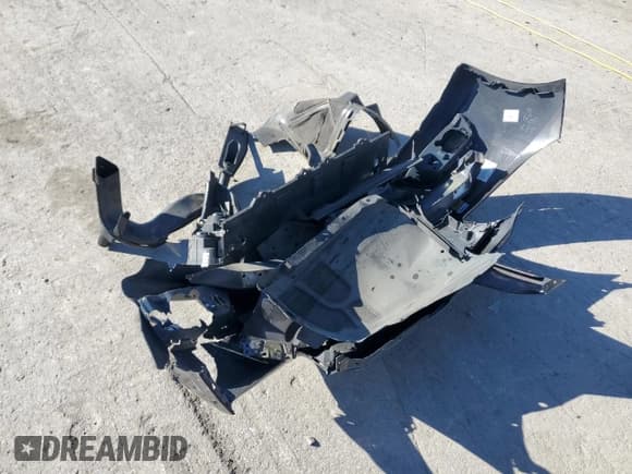 ✅ 2014 Chevrolet Malibu LT • VIN: 1G11C5SL8EF169860 • Лот: 90796385. Опубликован ранее на Copart с пробегом 201 147 миль. Бесплатный доступ к архиву аукционных продаж из США и подробный отчёт об истории автомобиля на DreamBid. Изображение 12.