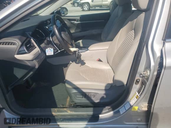 2020 Toyota Camry SE with VIN 4T1G11BK0LU012075, listed as a Copart auction lot 80863605 with 119,754 mi miles and Salvage title. Bid and sale history available at DreamBid. Image 7.