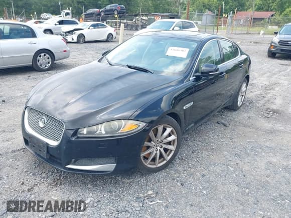 ✅ 2012 Jaguar XF • VIN: SAJWA0FB5CLS55019 • Lot: 42681382. Listed on IAAI with 141,528 mi. Free auction sales archive from the USA and detailed vehicle history report at DreamBid. Image 2.