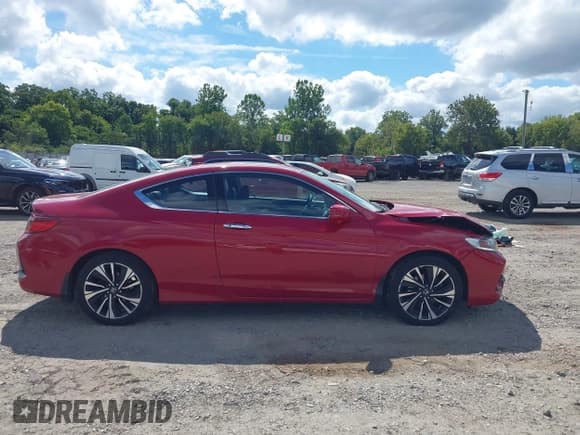 ✅ 2017 Honda Accord EX-L • VIN: 1HGCT2B88HA002427 • Лот: 43122924. Опубликован ранее на IAAI с пробегом 108 581 миль. Бесплатный доступ к архиву аукционных продаж из США и подробный отчёт об истории автомобиля на DreamBid. Изображение 13.