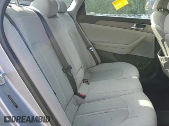 ✅ 2016 Hyundai Sonata 2.4L • VIN: 5NPE24AF2GH371281 • Лот: 84379585. Опубликован ранее на Copart с пробегом 236 051 миль. Бесплатный доступ к архиву аукционных продаж из США и подробный отчёт об истории автомобиля на DreamBid. Изображение 10.