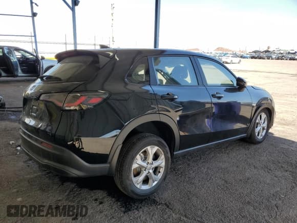 ✅ 2025 Honda HR-V LX • VIN: 3CZRZ2H32SM715279 • Lot: 50439505. Wystawiony na Copart z przebiegiem 10 120 mil. Bezpłatny archiwum sprzedaży aukcyjnych z USA i szczegółowy raport historii pojazdu na DreamBid. Zdjęcie 3.