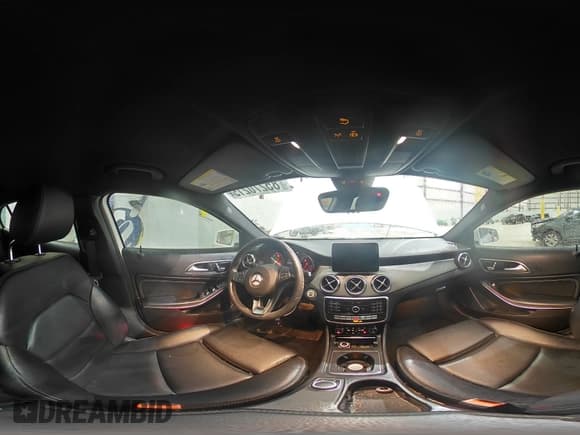 ✅ 2020 Mercedes-Benz GLA 250 • VIN: WDCTG4EB0LU028494 • Lot: 85270215. Wystawiony na Copart z przebiegiem 58 628 mil. Bezpłatny archiwum sprzedaży aukcyjnych z USA i szczegółowy raport historii pojazdu na DreamBid. Zdjęcie 16.