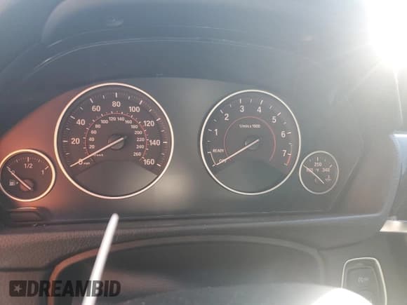 ✅ 2015 BMW 3 Series 328i • VIN: WBA3A5G59FNS91678 • Lot: 90282885. Listed on Copart with Not provided. Free auction sales archive from the USA and detailed vehicle history report at DreamBid. Image 9.