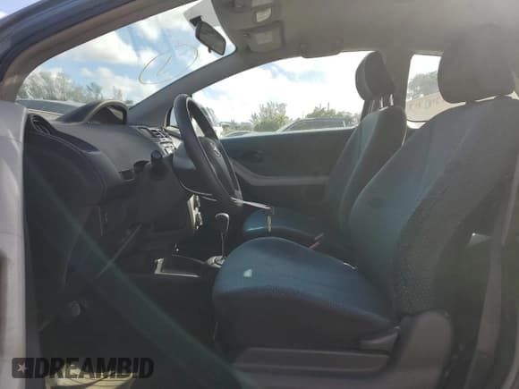 ✅ 2007 Toyota Yaris • VIN: JTDJT923875113750 • Lot: 86669975. Wystawiony na Copart z przebiegiem Nie podano. Bezpłatny archiwum sprzedaży aukcyjnych z USA i szczegółowy raport historii pojazdu na DreamBid. Zdjęcie 7.