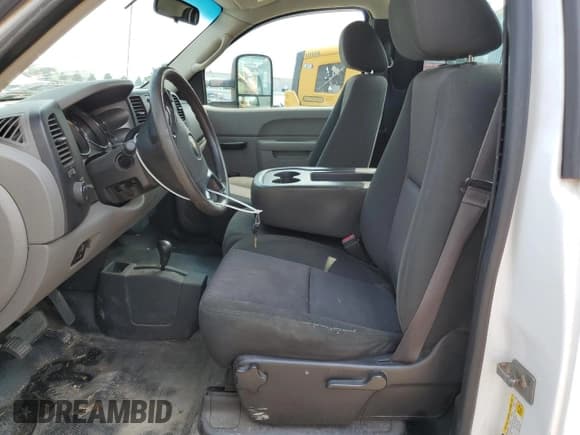 ✅ 2014 Chevrolet Silverado 2500HD Work Truck • VIN: 1GC0KVCG2EF165276 • Lot: 60519725. Listed on Copart with Not provided. Free auction sales archive from the USA and detailed vehicle history report at DreamBid. Image 7.