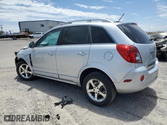 ✅ 2013 Chevrolet Captiva Sport LT • VIN: 3GNAL3EK9DS634629 • Lot: 62682605. Wystawiony na Copart z przebiegiem 187 891 mil. Bezpłatny archiwum sprzedaży aukcyjnych z USA i szczegółowy raport historii pojazdu na DreamBid. Zdjęcie 2.