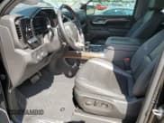 ✅ 2022 Chevrolet Silverado 1500 LT Trail Boss • VIN: 3GCUDFETXNG503890 • Lot: 55646935. Wystawiony na Copart z przebiegiem 32 407 mil. Bezpłatny archiwum sprzedaży aukcyjnych z USA i szczegółowy raport historii pojazdu na DreamBid. Zdjęcie 7.