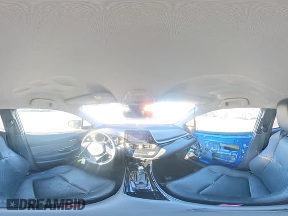 ✅ 2020 Toyota C-HR Limited • VIN: JTNKHMBX9L1079813 • Lot: 82732375. Wystawiony na Copart z przebiegiem 34 269 mil. Bezpłatny archiwum sprzedaży aukcyjnych z USA i szczegółowy raport historii pojazdu na DreamBid. Zdjęcie 16.