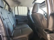 ✅ 2025 Honda Ridgeline RTL • VIN: 5FPYK3F50SB041449 • Lot: 86894365. Wystawiony na Copart z przebiegiem 849 mil. Bezpłatny archiwum sprzedaży aukcyjnych z USA i szczegółowy raport historii pojazdu na DreamBid. Zdjęcie 10.