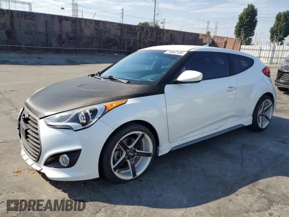 ✅ 2016 Hyundai Veloster Turbo R-Spec • VIN: KMHTC6AE9GU300779 • Lot: 74642134. Wystawiony na Copart z przebiegiem 36 826 mil. Bezpłatny archiwum sprzedaży aukcyjnych z USA i szczegółowy raport historii pojazdu na DreamBid. Zdjęcie 1.