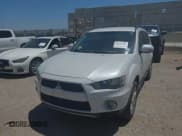 ✅ 2012 Mitsubishi Outlander SE • VIN: JA4AS3AW7CU013452 • Lot: 42523951. Wystawiony na IAAI z przebiegiem 184 644 mil. Bezpłatny archiwum sprzedaży aukcyjnych z USA i szczegółowy raport historii pojazdu na DreamBid. Zdjęcie 2.