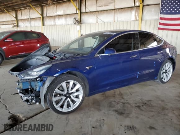 ✅ 2020 Tesla Model 3 Long Range • VIN: 5YJ3E1EB0LF638320 • Lot: 90888935. Wystawiony na Copart z przebiegiem 69 046 mil. Bezpłatny archiwum sprzedaży aukcyjnych z USA i szczegółowy raport historii pojazdu na DreamBid. Zdjęcie 1.