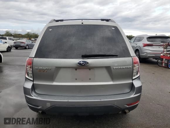 ✅ 2009 Subaru Forester X • VIN: JF2SH63689H767292 • Lot: 87270215. Listed on Copart with 220,151 mi. Free auction sales archive from the USA and detailed vehicle history report at DreamBid. Image 6.