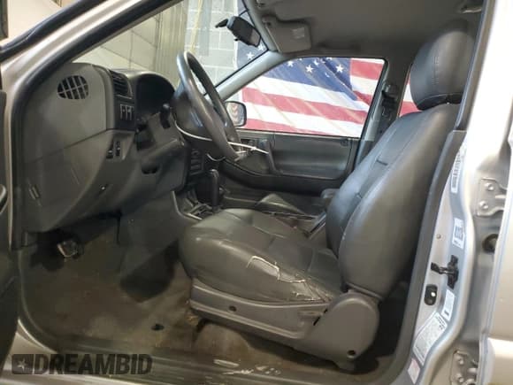 ✅ 2000 Isuzu Rodeo • VIN: 4S2DM58WXY4346884 • Лот: 43108675. Опубликован ранее на Copart с пробегом 144 306 миль. Бесплатный доступ к архиву аукционных продаж из США и подробный отчёт об истории автомобиля на DreamBid. Изображение 7.