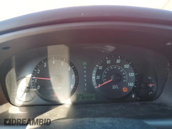 ✅ 2005 Hyundai Elantra GLS • VIN: KMHDN46D35U043392 • Lot: 62633435. Wystawiony na Copart z przebiegiem 218 458 mil. Bezpłatny archiwum sprzedaży aukcyjnych z USA i szczegółowy raport historii pojazdu na DreamBid. Zdjęcie 9.