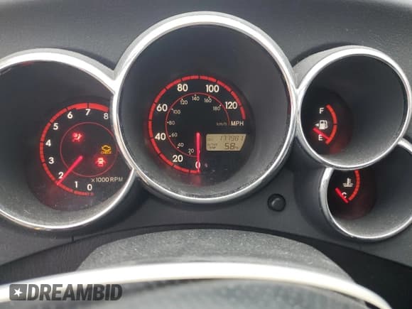 ✅ 2004 Toyota Matrix Std • VIN: 2T1KR32E64C229237 • Лот: 85957165. Опубликован ранее на Copart с пробегом 177 981 миль. Бесплатный доступ к архиву аукционных продаж из США и подробный отчёт об истории автомобиля на DreamBid. Изображение 9.