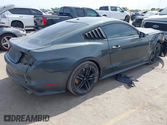 ✅ 2016 Ford Mustang EcoBoost • VIN: 1FA6P8TH0G5289907 • Лот: 42057565. Опубликован ранее на IAAI с пробегом 129 917 миль. Бесплатный доступ к архиву аукционных продаж из США и подробный отчёт об истории автомобиля на DreamBid. Изображение 4.