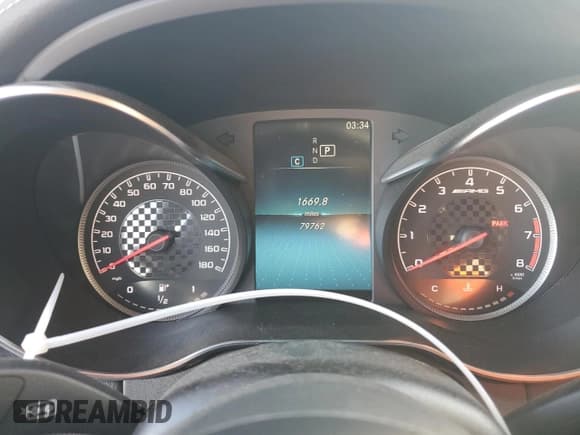 ✅ 2020 Mercedes-Benz C 43 AMG • VIN: WDDWJ6EB9LF976144 • Lot: 89313035. Wystawiony na Copart z przebiegiem 79 762 mil. Bezpłatny archiwum sprzedaży aukcyjnych z USA i szczegółowy raport historii pojazdu na DreamBid. Zdjęcie 9.