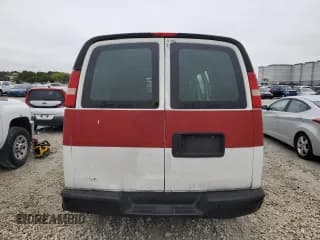 ✅ 2009 GMC Savana • VIN: 1GTHG35KX91149291 • Lot: 89203385. Wystawiony na Copart z przebiegiem 257 592 mil. Bezpłatny archiwum sprzedaży aukcyjnych z USA i szczegółowy raport historii pojazdu na DreamBid. Zdjęcie 6.