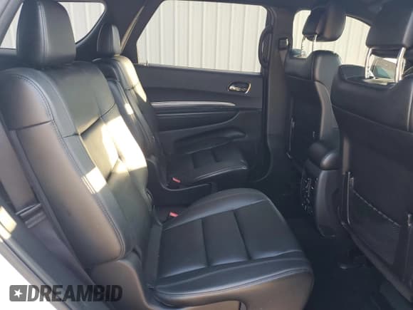 ✅ 2019 Dodge Durango GT Plus • VIN: 1C4RDJDG0KC756440 • Lot: 72044085. Wystawiony na Copart z przebiegiem 85 161 mil. Bezpłatny archiwum sprzedaży aukcyjnych z USA i szczegółowy raport historii pojazdu na DreamBid. Zdjęcie 11.