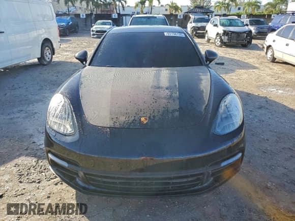 ✅ 2018 Porsche Panamera • VIN: WP0AA2A79JL104124 • Lot: 93198135. Listed on Copart with 57,199 mi. Free auction sales archive from the USA and detailed vehicle history report at DreamBid. Image 5.