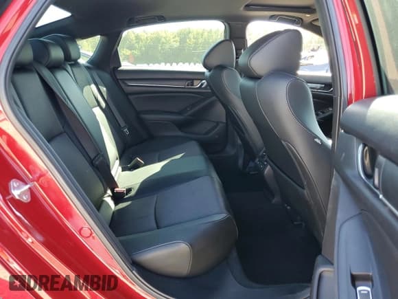 ✅ 2021 Honda Accord Sport • VIN: 1HGCV2F31MA033697 • Lot: 89544555. Listed on Copart with 33,058 mi. Free auction sales archive from the USA and detailed vehicle history report at DreamBid. Image 10.