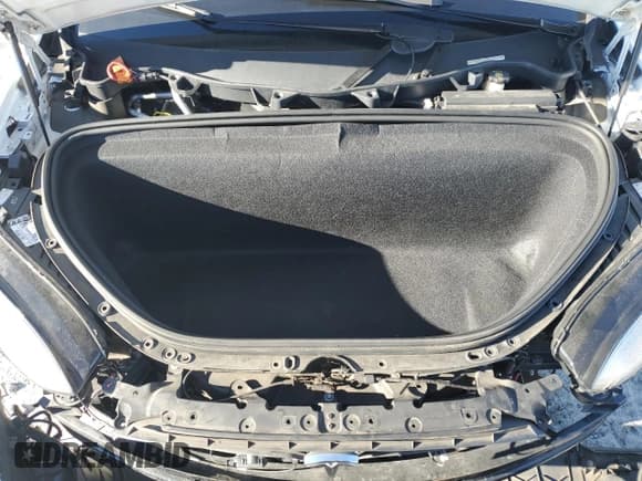 ✅ 2021 Tesla Model X Performance • VIN: 5YJXCDE41MF311064 • Lot: 90702725. Wystawiony na Copart z przebiegiem 65 891 mil. Bezpłatny archiwum sprzedaży aukcyjnych z USA i szczegółowy raport historii pojazdu na DreamBid. Zdjęcie 11.