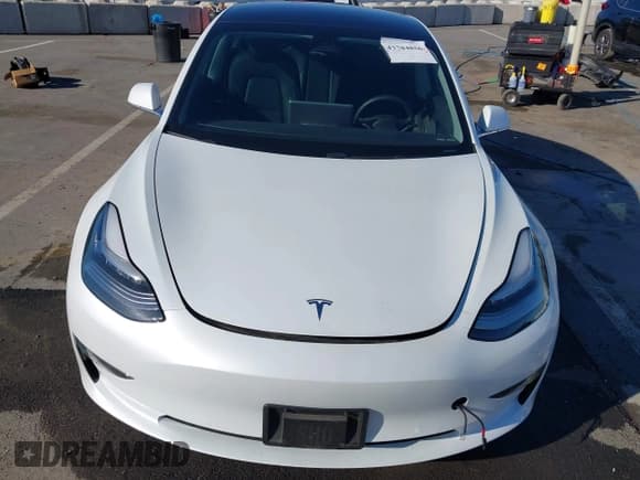 ✅ 2020 Tesla Model 3 Standard Range Plus • VIN: 5YJ3E1EA0LF476809 • Лот: 43784856. Опубликован ранее на IAAI с пробегом 64 366 миль. Бесплатный доступ к архиву аукционных продаж из США и подробный отчёт об истории автомобиля на DreamBid. Изображение 10.