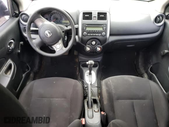 ✅ 2015 Nissan Micra S • VIN: 3N1CK3CP3FL215386 • Lot: 51143705. Wystawiony na Copart z przebiegiem Nie podano. Bezpłatny archiwum sprzedaży aukcyjnych z USA i szczegółowy raport historii pojazdu na DreamBid. Zdjęcie 8.