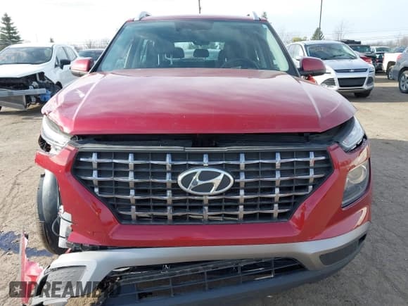 ✅ 2023 Hyundai Venue SEL • VIN: KMHRC8A33PU267086 • Lot: 40975039. Listed on IAAI with 14,755 mi. Free auction sales archive from the USA and detailed vehicle history report at DreamBid. Image 12.