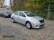 ✅ 2013 Nissan Versa S • VIN: 3N1CN7AP9DL828529 • Лот: 82308155. Опубликован ранее на Copart с пробегом 123 311 миль. Бесплатный доступ к архиву аукционных продаж из США и подробный отчёт об истории автомобиля на DreamBid. Изображение 13.
