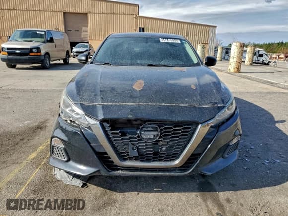 ✅ 2019 Nissan Altima SR • VIN: 1N4BL4CV4KC125010 • Lot: 94240525. Wystawiony na Copart z przebiegiem 191 235 mil. Bezpłatny archiwum sprzedaży aukcyjnych z USA i szczegółowy raport historii pojazdu na DreamBid. Zdjęcie 5.