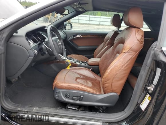 ✅ 2011 Audi A5 Premium Plus • VIN: WAULFAFH6BN012249 • Lot: 67083005. Listed on Copart with 112,698 mi. Free auction sales archive from the USA and detailed vehicle history report at DreamBid. Image 7.