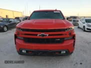 ✅ 2020 Chevrolet Silverado 1500 RST • VIN: 3GCUYEED2LG302103 • Lot: 73410894. Wystawiony na Copart z przebiegiem 51 530 mil. Bezpłatny archiwum sprzedaży aukcyjnych z USA i szczegółowy raport historii pojazdu na DreamBid. Zdjęcie 5.