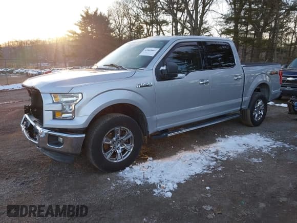 ✅ 2015 Ford F-150 Lariat • VIN: 1FTEW1EF7FFC84272 • Lot: 43809462. Listed on IAAI with 99,271 mi. Free auction sales archive from the USA and detailed vehicle history report at DreamBid. Image 2.