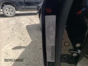 ✅ 2018 Dodge Challenger SXT Plus • VIN: 2C3CDZAGXJH229594 • Lot: 68194653. Wystawiony na Copart z przebiegiem 97 768 mil. Bezpłatny archiwum sprzedaży aukcyjnych z USA i szczegółowy raport historii pojazdu na DreamBid. Zdjęcie 13.