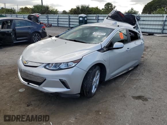 ✅ 2018 Chevrolet Volt LT • VIN: 1G1RC6S51JU132262 • Lot: 44316424. Wystawiony na Copart z przebiegiem Nie podano. Bezpłatny archiwum sprzedaży aukcyjnych z USA i szczegółowy raport historii pojazdu na DreamBid. Zdjęcie 1.