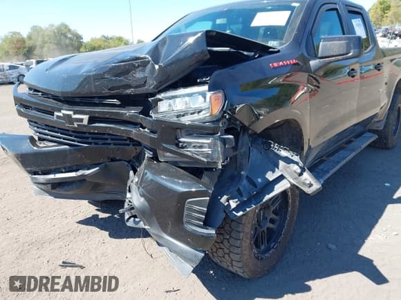 ✅ 2019 Chevrolet Silverado 1500 RST • VIN: 1GCRYEED0KZ365365 • Lot: 43261924. Wystawiony na IAAI z przebiegiem 70 192 mil. Bezpłatny archiwum sprzedaży aukcyjnych z USA i szczegółowy raport historii pojazdu na DreamBid. Zdjęcie 6.