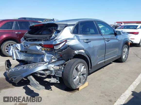 2019 Hyundai Kona Limited z VIN KM8K33AG9KU045944, wystawiony jako IAAI lot #42312936 z przebiegiem 87 925 mil mil oraz . Historia ofert i sprzedaży dostępna na DreamBid. Obrazek 6.